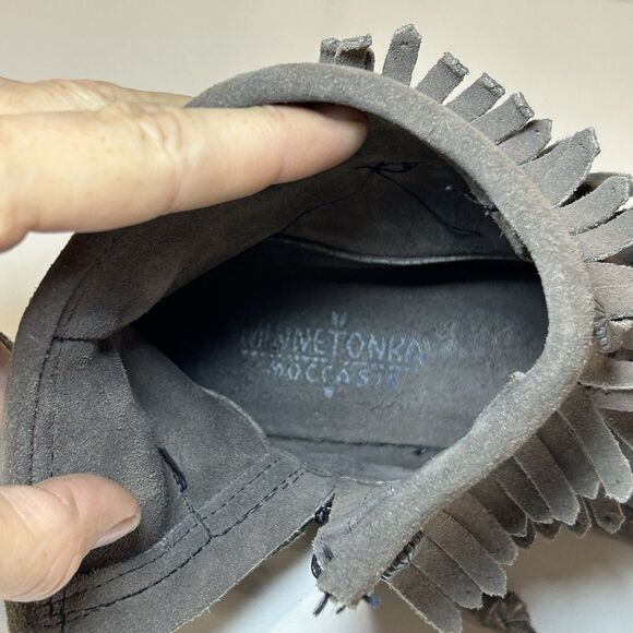Minnetonka Double Fringe Zip Moccasin Boots Womens Size 9 Gray Leather Ankle - Picture 8 of 8